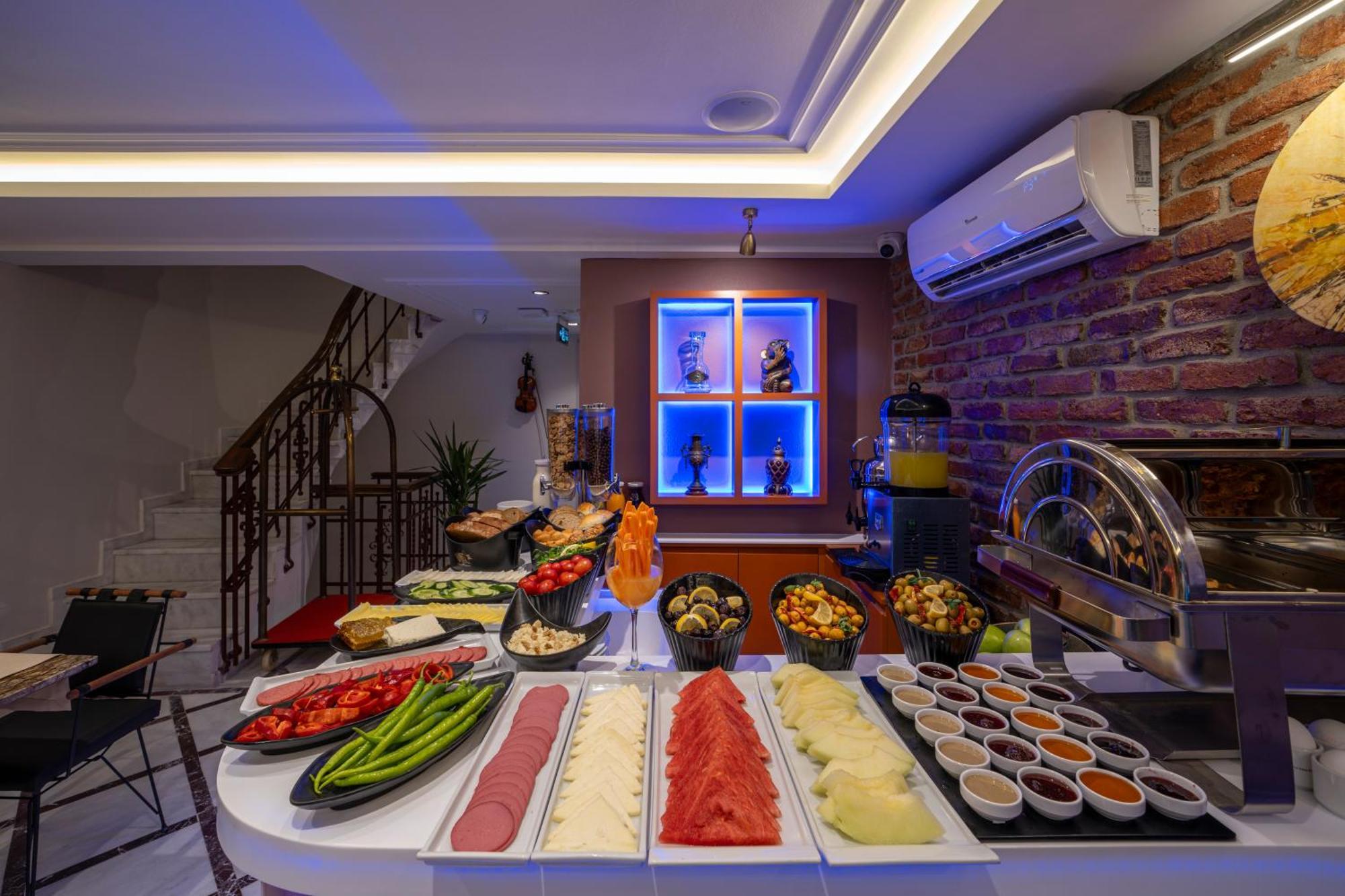 Pera Luna Premium Hotel İstanbul Dış mekan fotoğraf