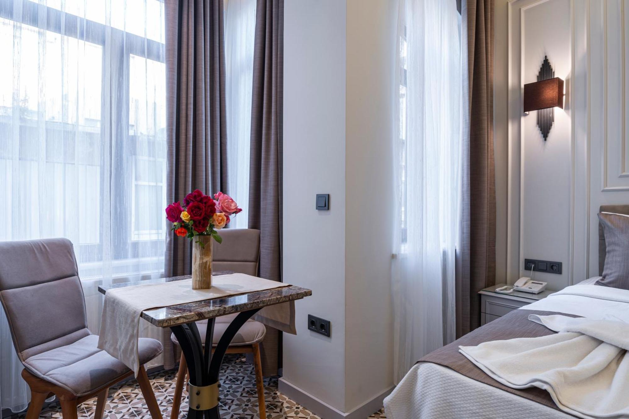Pera Luna Premium Hotel İstanbul Dış mekan fotoğraf